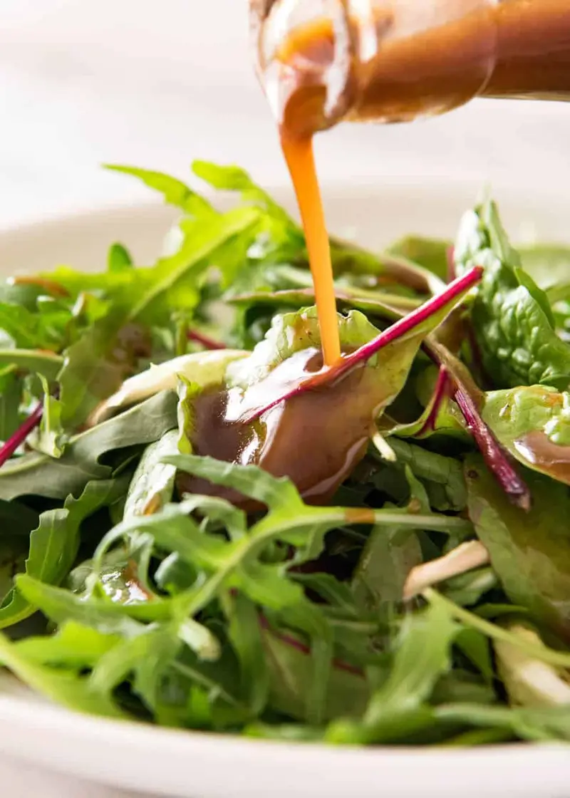 Vinaigrette Dressing, ready to serve