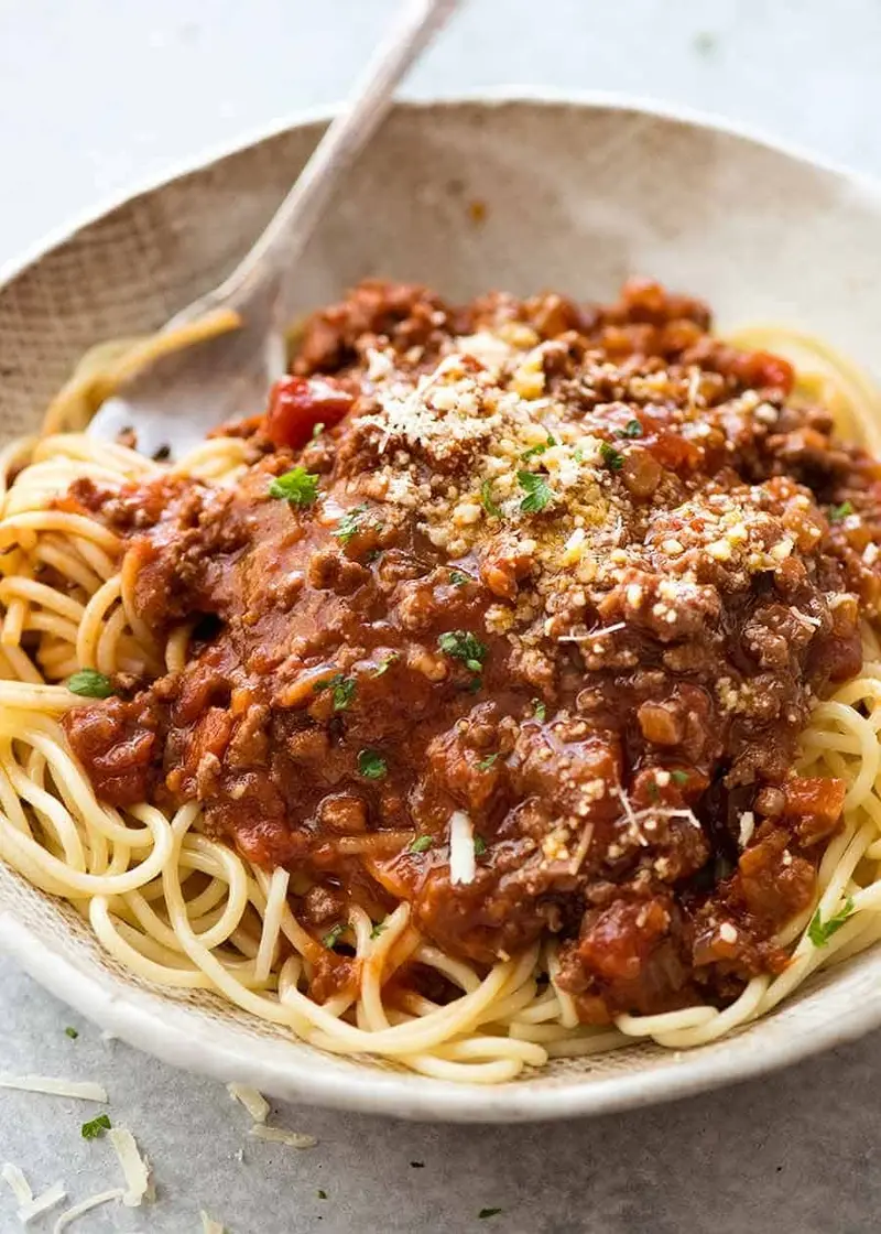 Spaghetti Bolognese, ready to serve