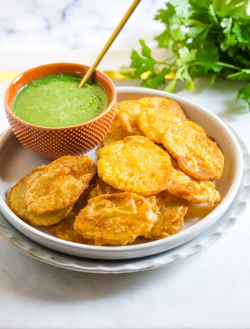 Potato Pakoray, ready to serve
