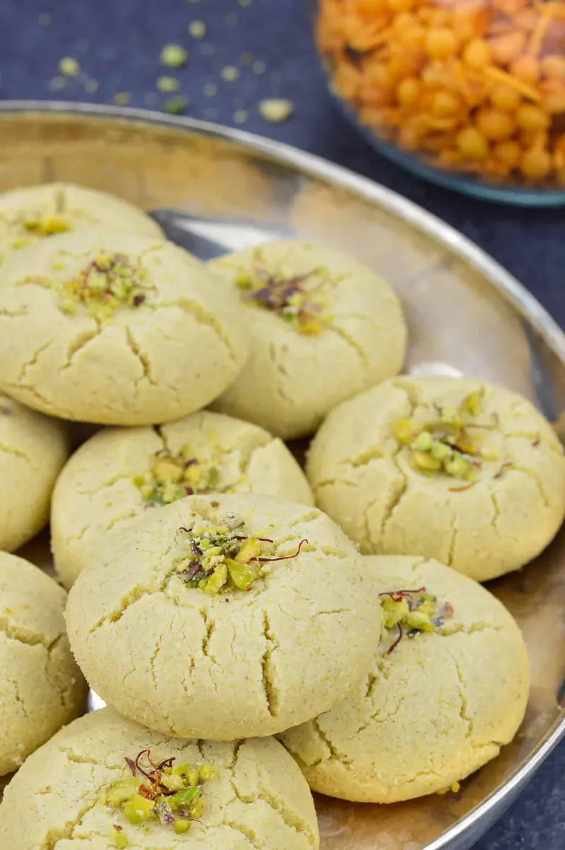 Nan Khatai, ready to serve