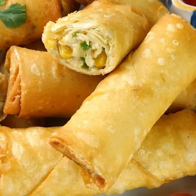Cheesy Chicken Rolls