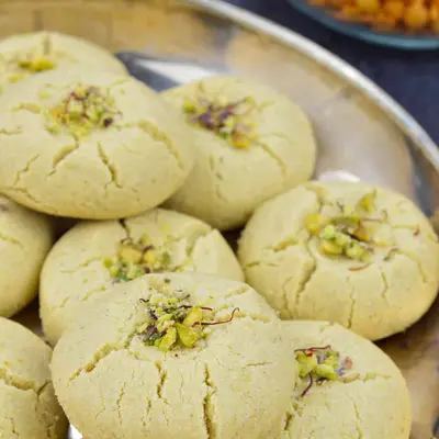 Nan Khatai